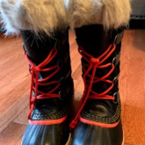Sorel Joan of Arctic winter boots